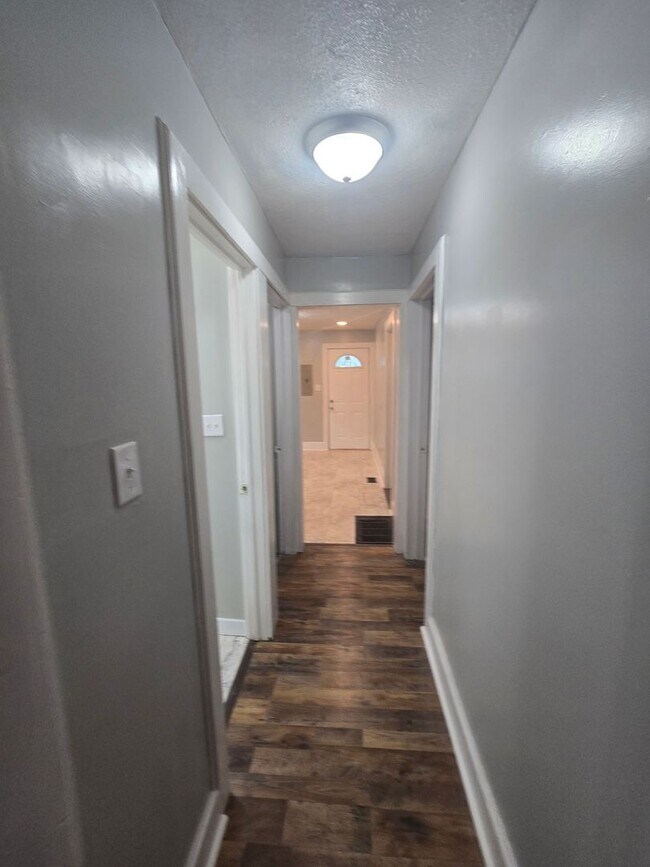 Foto del edificio - 1314 W 26th St
