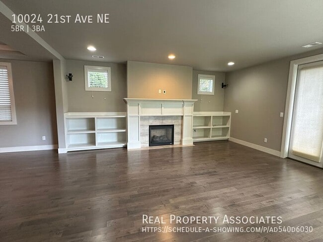 Foto del edificio - 10024 21st Ave NE