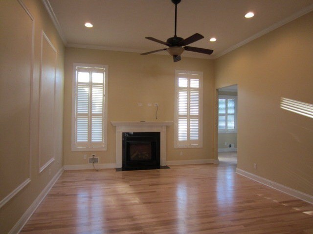 Building Photo - 206 Greystone Dr