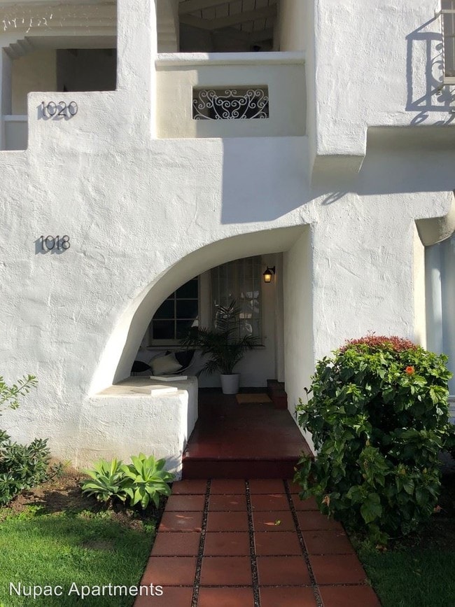 Building Photo - 1018 S Crescent Heights Blvd