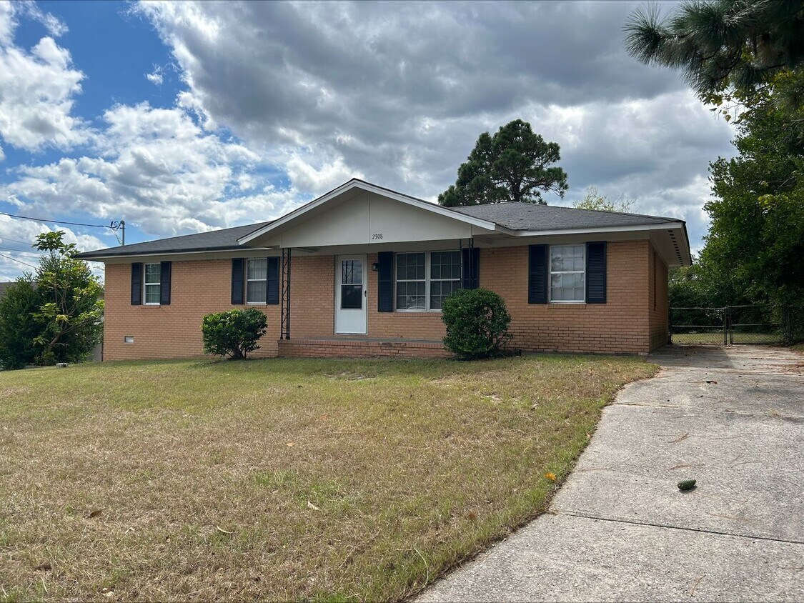 Primary Photo - 2508 Georgetown Dr
