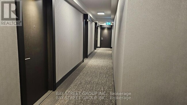 Building Photo - 403 Church St