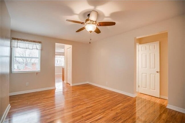 Building Photo - por1425