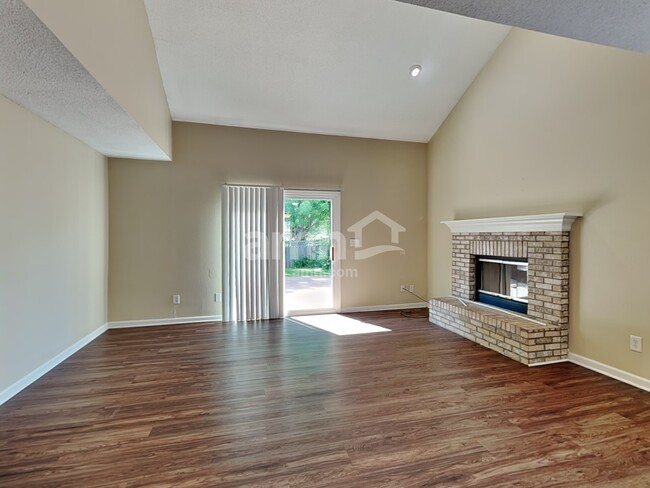 Building Photo - 7930 Dillon Place