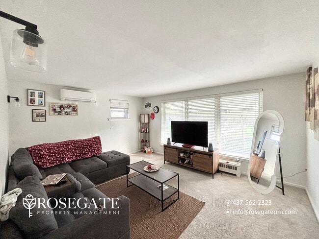 Building Photo - 2-Bedroom Corner Apartment with Porch & Parking – Utilities Included – Brampton