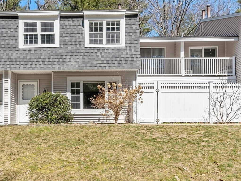 Primary Photo - 617 Edgebrook Dr