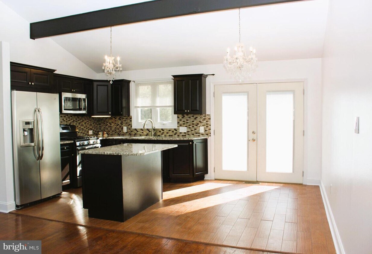 13 Timber Dr, Barrington, NJ 08007 House Rental in Barrington, NJ