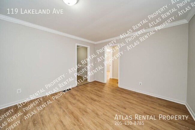 Foto del edificio - 119 Lakeland Ave