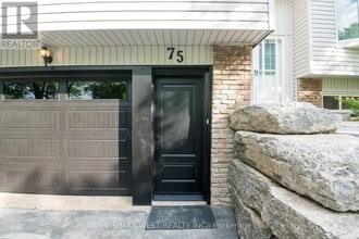 Building Photo - 75 Wright Crescent