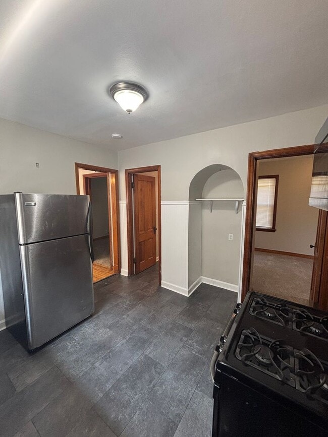 Building Photo - Charming 3-Bedroom in the Heart of Riverwest