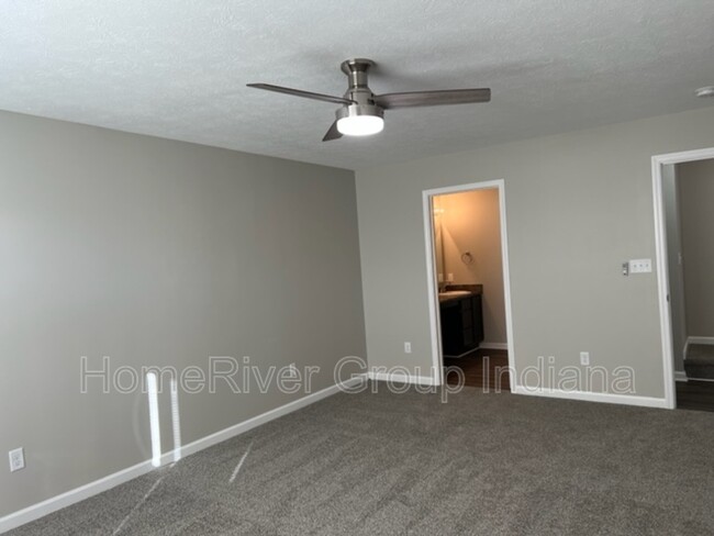 Building Photo - 3043 Amandalyn Dr