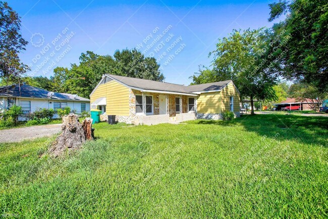 Foto del edificio - 3 br, 1 bath House - 709 S 7th St