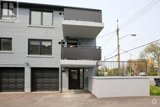 Building Photo - 1444-1444 Avenue Rd