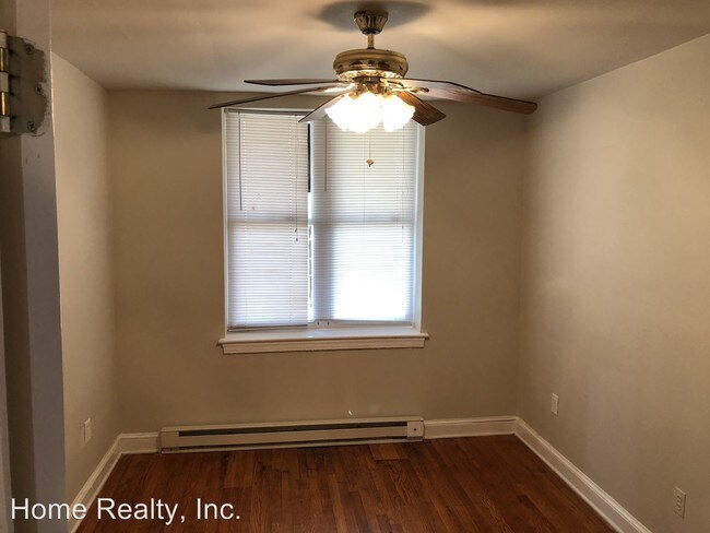 Building Photo - 145 Galveston Pl SW