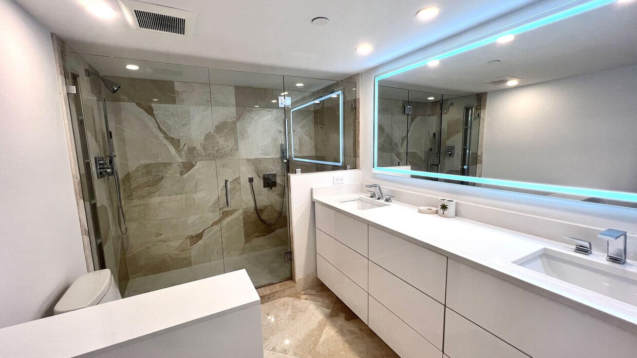 Foto principal - 3555 S Ocean Blvd