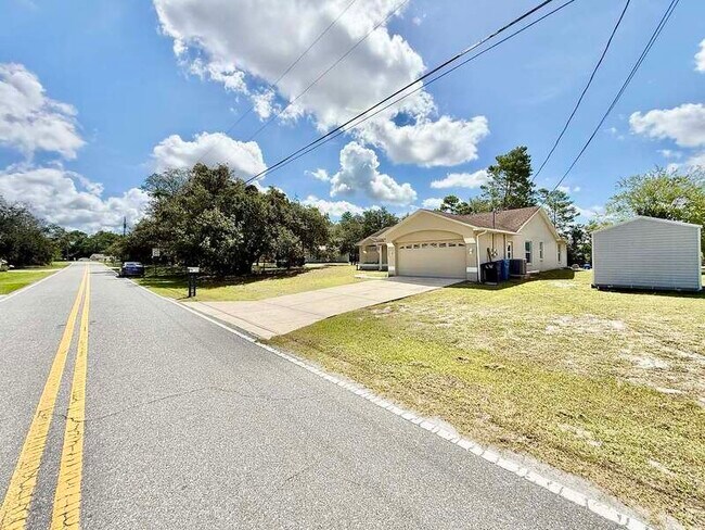 Foto del edificio - 10300 Noddy Tern Rd