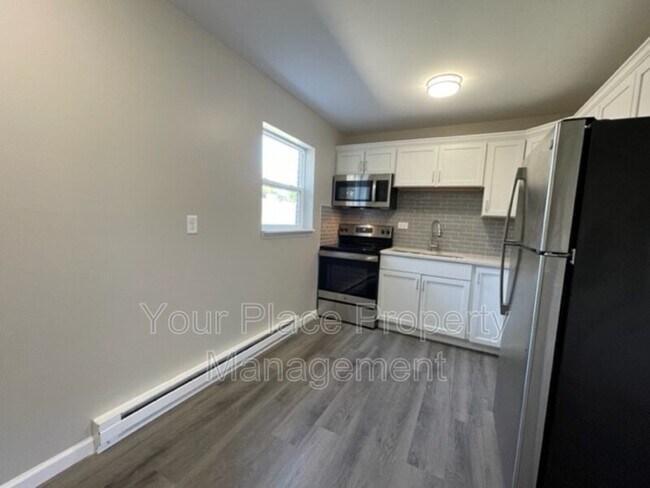Building Photo - 907 US-34