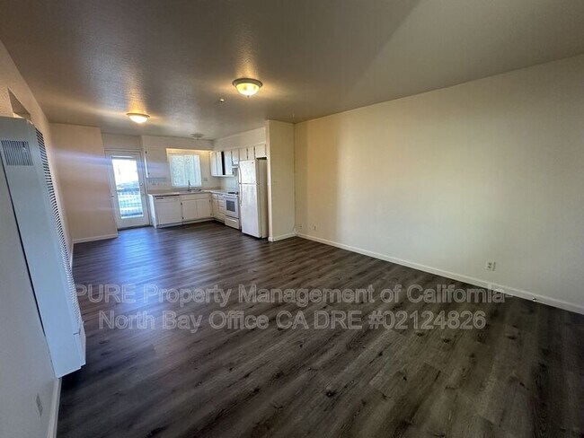 Foto del edificio - 626 Hendley St