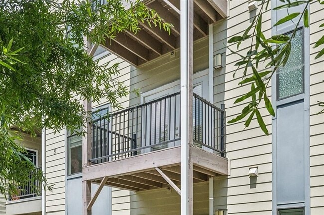 Foto del edificio - 36 Moda Ln