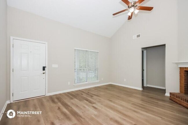Foto del edificio - 100 TARA LYNN CT, MOORESVILLE, NC 28115