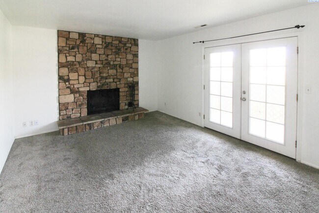 Foto del edificio - 2 bedroom, 1 bath in Kennewick