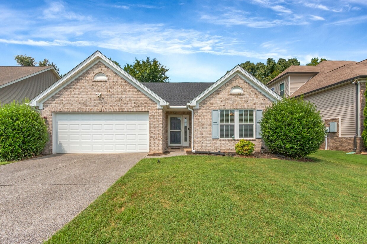 Primary Photo - 1035 Daniel Ln
