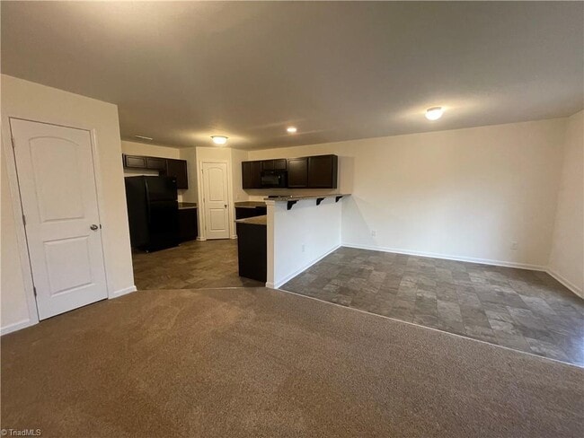 Building Photo - 357 Royal Fern Dr