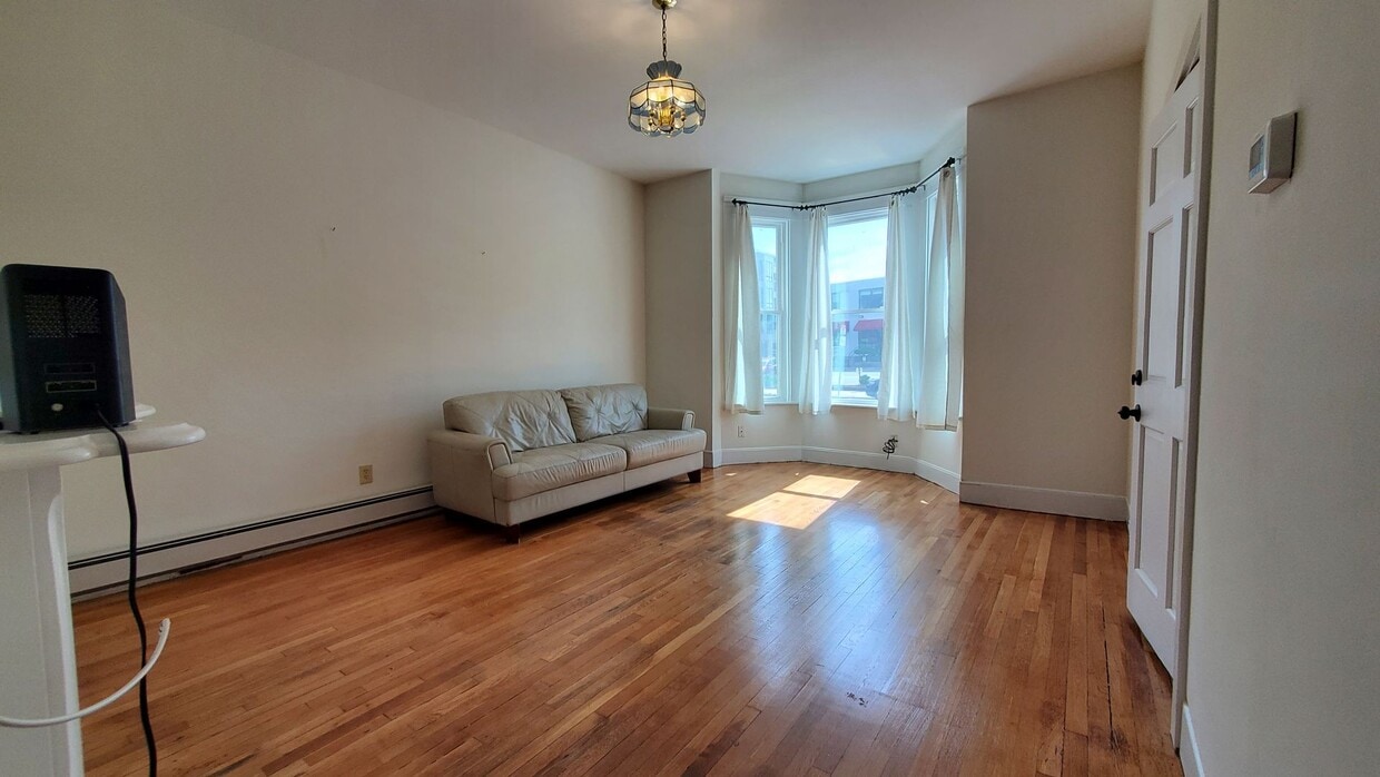 Allston 2 bedroom apartment - available NO... - Allston 2 bedroom apartment - available NO...