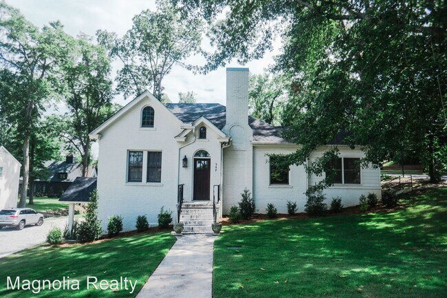 Building Photo - 5 br, 4 bath House - 342 E. Magnolia Ave