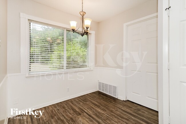 Building Photo - 6024 Wormar Ave