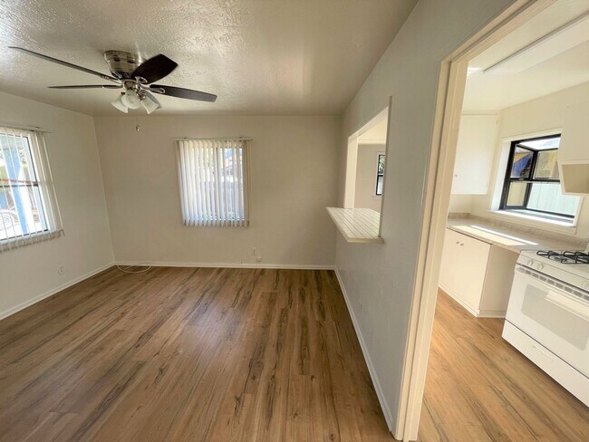 Foto del edificio - 740main