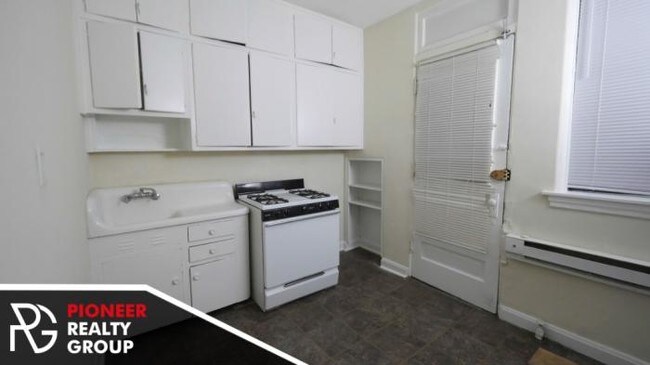 Foto del edificio - 0 bedroom in CHICAGO IL 60640