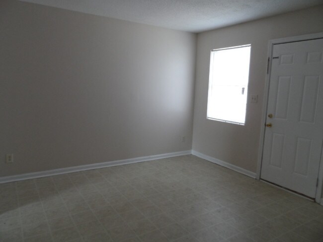 Building Photo - 1322 Marne Ave