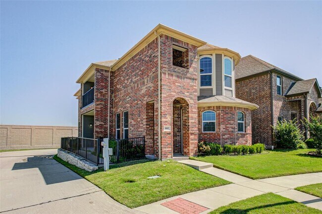 Building Photo - 1005 Paradise Cove