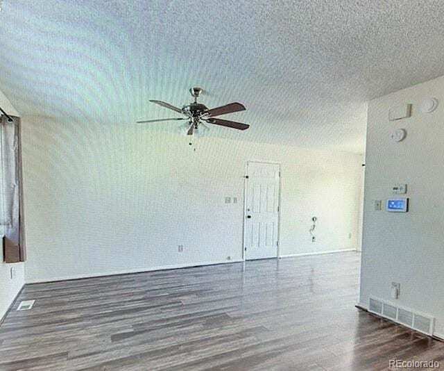 Foto del edificio - 7525 Vineland Trail