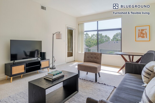 Building Photo - 754 The Alameda