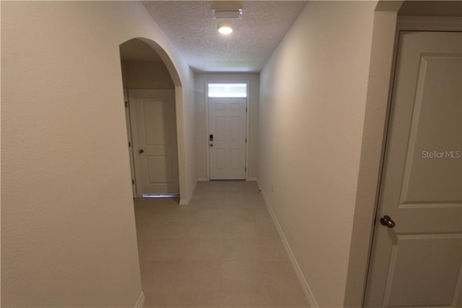 Building Photo - 9799 Pepper Tree Pl