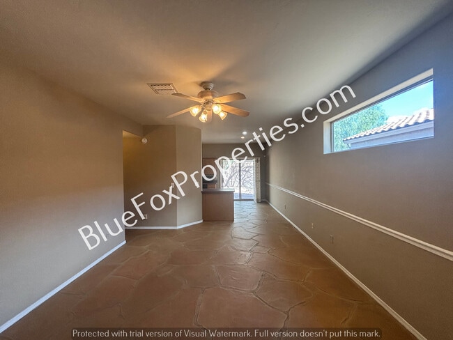 Building Photo - 5389 N Willow Thicket Way