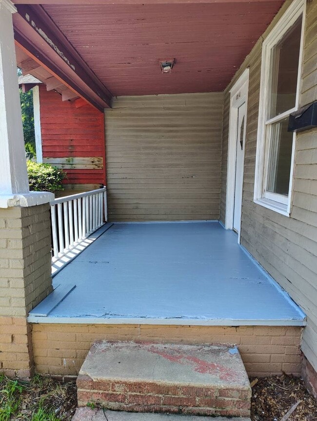 Foto del edificio - 405 South Maple Unit A- 1 Bed 1 Bath Duple...