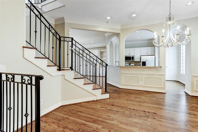 Foto del edificio - 3318 W Dallas St