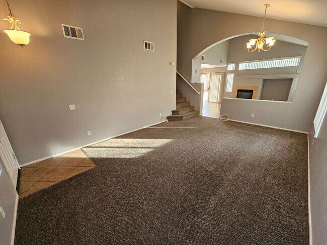 Foto del edificio - 6030 Blue Autumn St