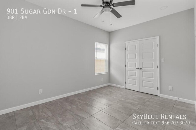 Building Photo - 901 Sugar Gdn Dr