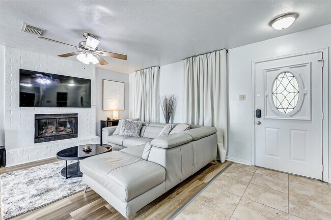 Foto del edificio - 92 N Deerfoot Cir