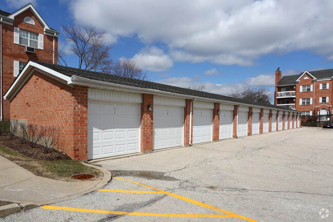 Building Photo - Steepleview Apartments