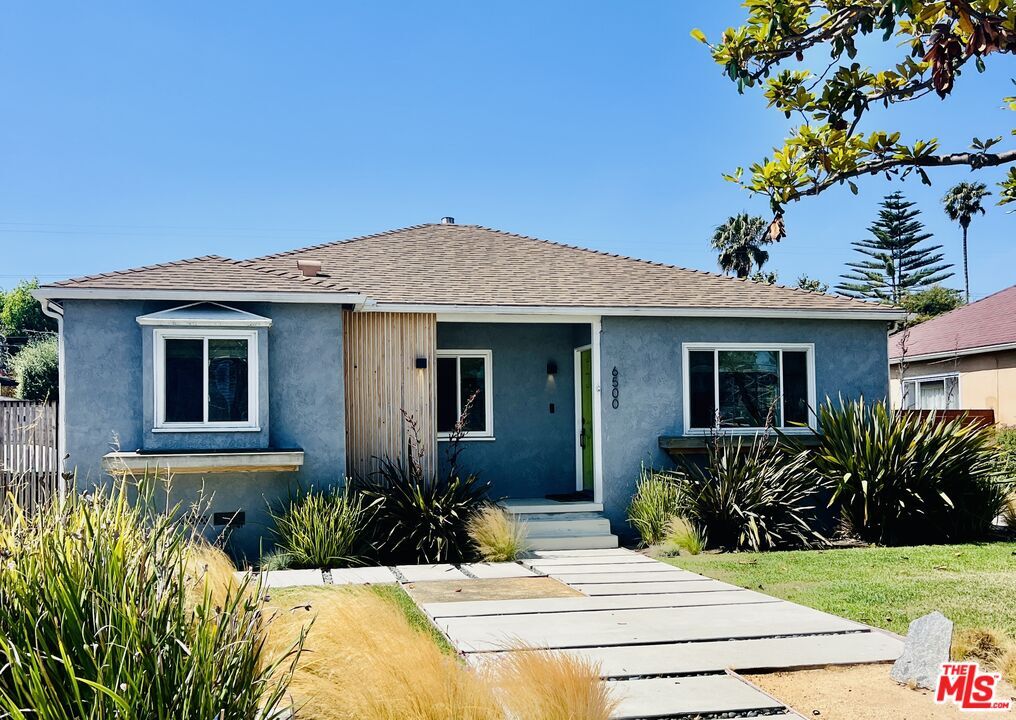 Primary Photo - 6500 W 80th Pl
