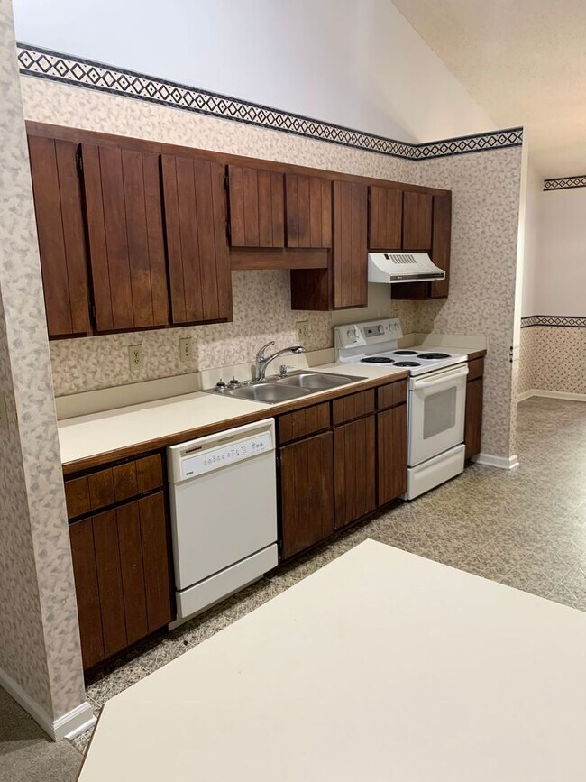 Foto del edificio - 128 Chesapeake Ct