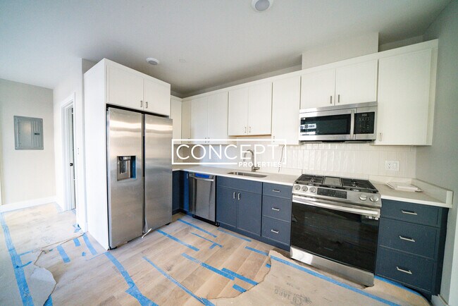 Foto del edificio - 157 Everett St