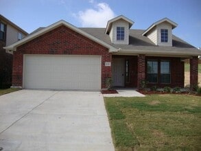 Building Photo - 1121 Evers Dr