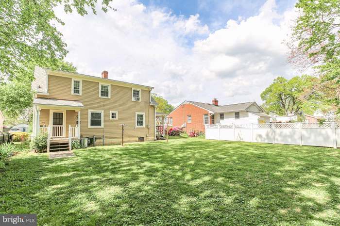 Building Photo - 1228 Seacobeck St