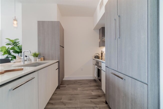 Photo - 111 SE 1st Ave Apartment